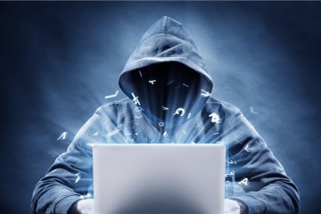 中本聪：天才黑帮大佬的假身份