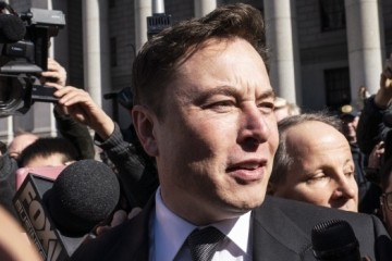 马斯克又惹祸了？在推特上泄露未公布的生产数据