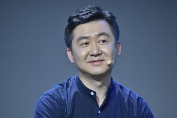 王小川吐槽Bose700耳机降噪效果一般bug实在太多