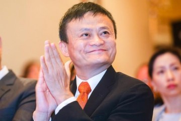 55岁的马云要卸任掌舵者什么时候交棒才算明智