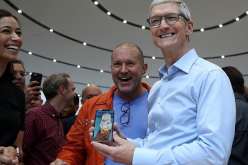 苹果CEO我们一直尝试将iPhone价格维持在较低水平