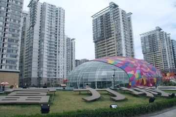 揭秘杨超越新老板与王思聪并列新京城四少曾投小蓝单车