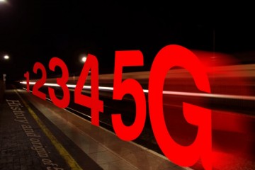 报告5G换机潮明年开始厂商将力推不到2000元的5G手机