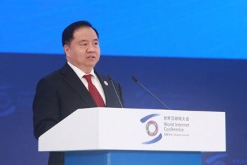 工信部副部长陈肇雄加快5G新型信息基础设施建设