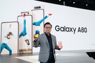 报告称三星计划为GalaxyS11配置可卷曲显示屏和可旋转摄像头