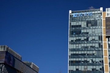 拉卡拉前三季度营业收入36.9亿元同比下滑12.42%