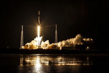 SpaceX开端出产洗手液和防护面罩还安排自愿献血