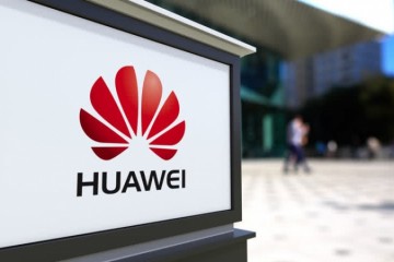 P40国行价格或4500元起华为要跟苹果抢中高端用户进步5G手机比例
