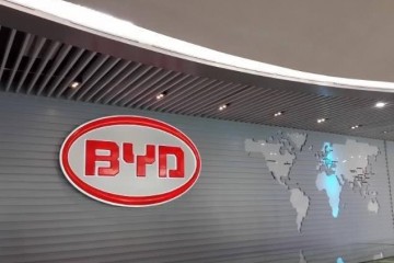 苹果华为小米的背面我国代工巨头年赚530亿成为富士康的劲敌