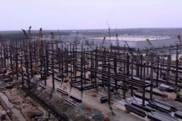 特斯拉Model3长续航版刚上市规范续航版车主就展开了维权