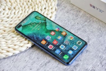 4款真香旗舰引荐4000mAh大电池加40W快充最终一部让人纠结